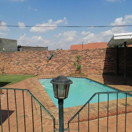 Villa The Hidden Boksburg Exterior foto